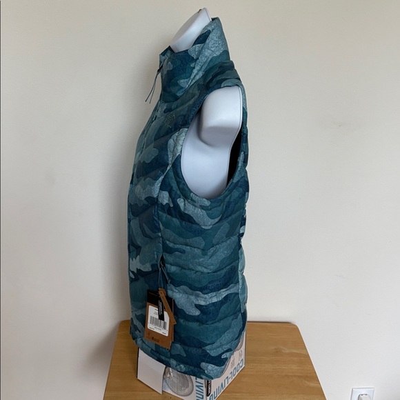 The North Face NWT Down Feather Blue Camouflage Puffer Vest Size Small - Picture 2 of 15